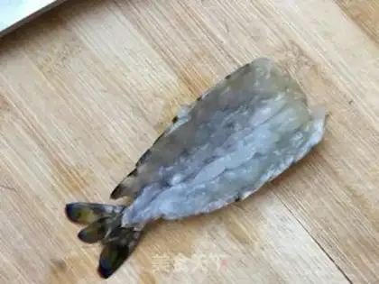 Make Shrimp with garlic powder fan step 6