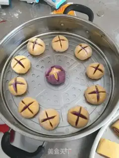 Make Flower buns step 16