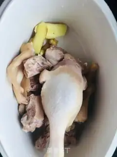 Make Sasaki-kun-sama soup step 2