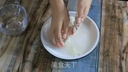 Make - The whole Western Red step 1