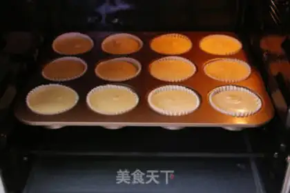 Make Butter cupcakes step 9