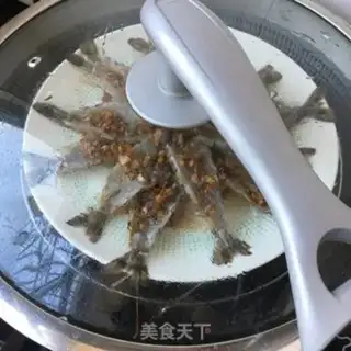 Make Shrimp with garlic powder fan step 21
