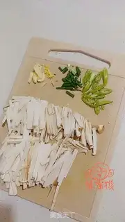 Make Pelican apricot step 1