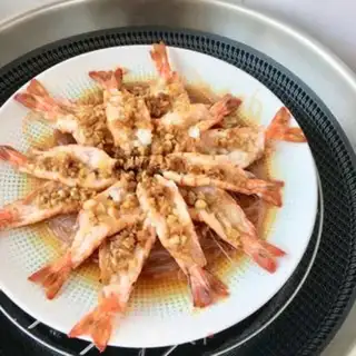 Make Shrimp with garlic powder fan step 23