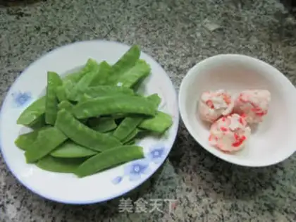 Make Shrimp balls and Dutch beans step 0