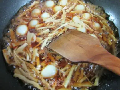 Make Water and eggs step 7