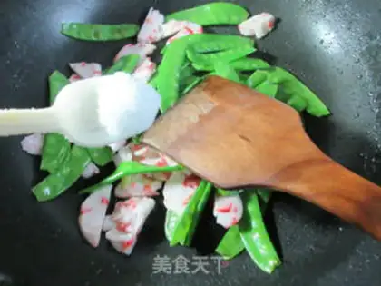 Make Shrimp balls and Dutch beans step 4
