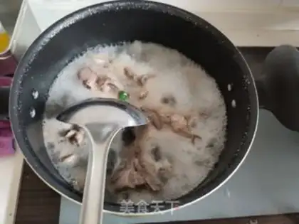 Make Fresh bamboo chicken soup step 3