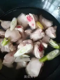 Make Roasted pig hoof step 0