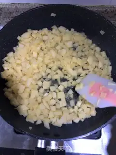 Make Apple pie step 1