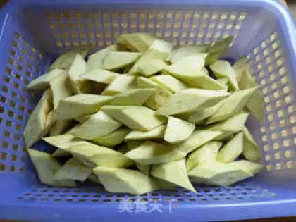 Make Salted fish fried eggplant step 1