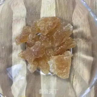 Make Peach and silver spoons step 3