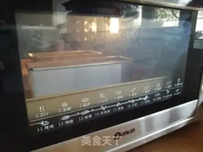 Make A hive cake step 9