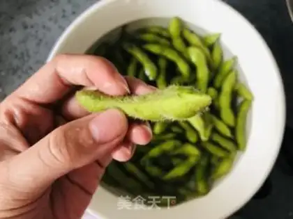 Make Salt-water beans step 1
