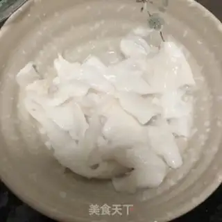Make Coconut chicken soup step 1