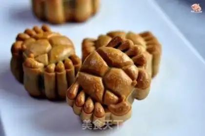 Make Crab moon cake step 10