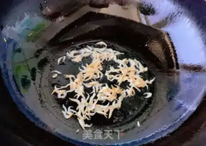 Make Shrimp-covered eggs step 5