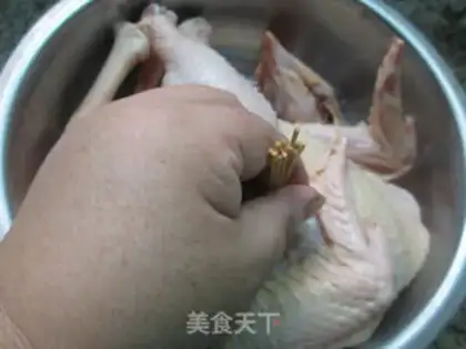 Make Hot chicken with a hot pan step 1