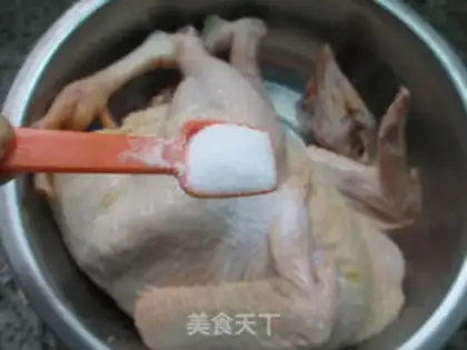 Make Hot chicken with a hot pan step 2