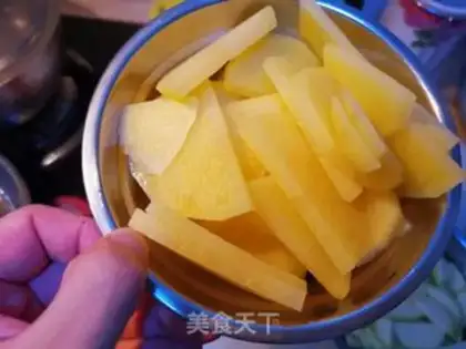 Make Fish-fruit potato chips and vegetables step 3