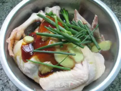 Make Hot chicken with a hot pan step 6