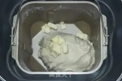 Make Chinese coconut snack step 2