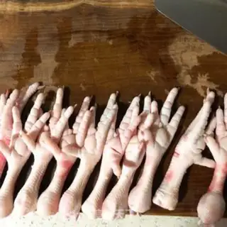 Make A chicken claw with lemon step 0