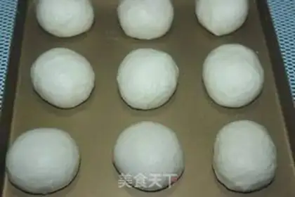 Make Chinese coconut snack step 6