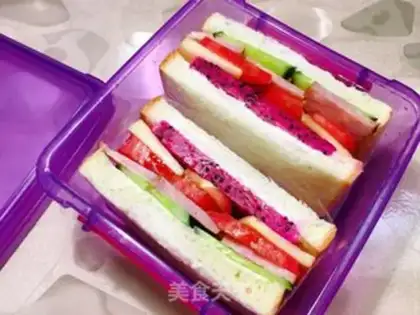 Make Red intestinal fruit sandwich step 12