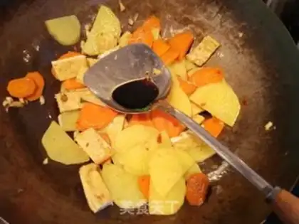 Make Fish-fruit potato chips and vegetables step 11
