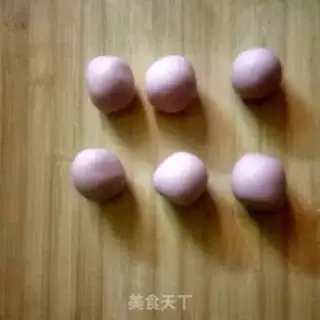Make Pink Piggy Paige step 4