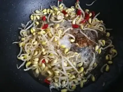 Make Soybean sprouts step 5