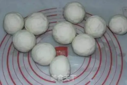 Make The date mud bun step 3