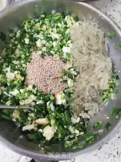 Make Ice pot sticker step 0