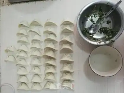 Make Ice pot sticker step 2