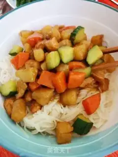Make Curry chicken greasy rice step 7