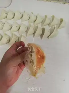Make Ice pot sticker step 5