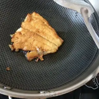 Make Honey sauce fish willows step 21