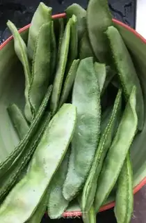 Make Flower fried lentils step 0