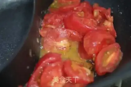 Make Tomato egg noodles step 4