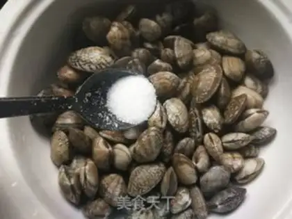Make Soy sauce and bouquets step 1