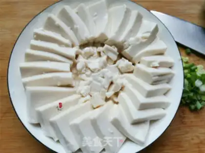 Make Frozen eggs and tofu step 1