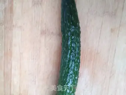 Make Squirt cucumber sprouts step 0
