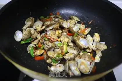 Make Pop-fried clams step 6