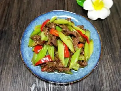 Make Beef fried celery step 6