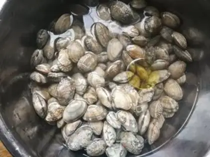 Make Soy flower clams step 2