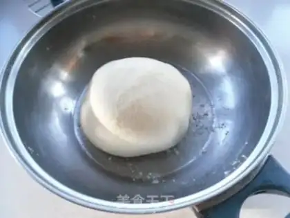 Make Chocolate rolls step 1