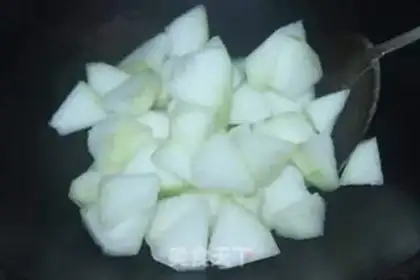 Make Spicy melon step 1