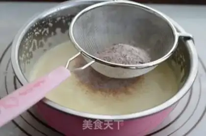 Make Easy bear cocoa cake step 4