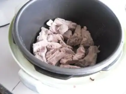 Make Clean up the rib belt step 4